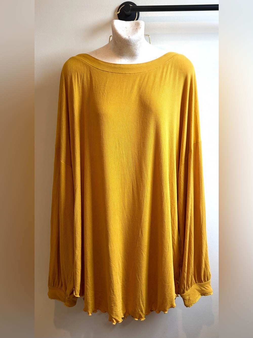Free People Untamed Gold Shimmy Shake Oversized Tunic Top Open Back Long Sleeve